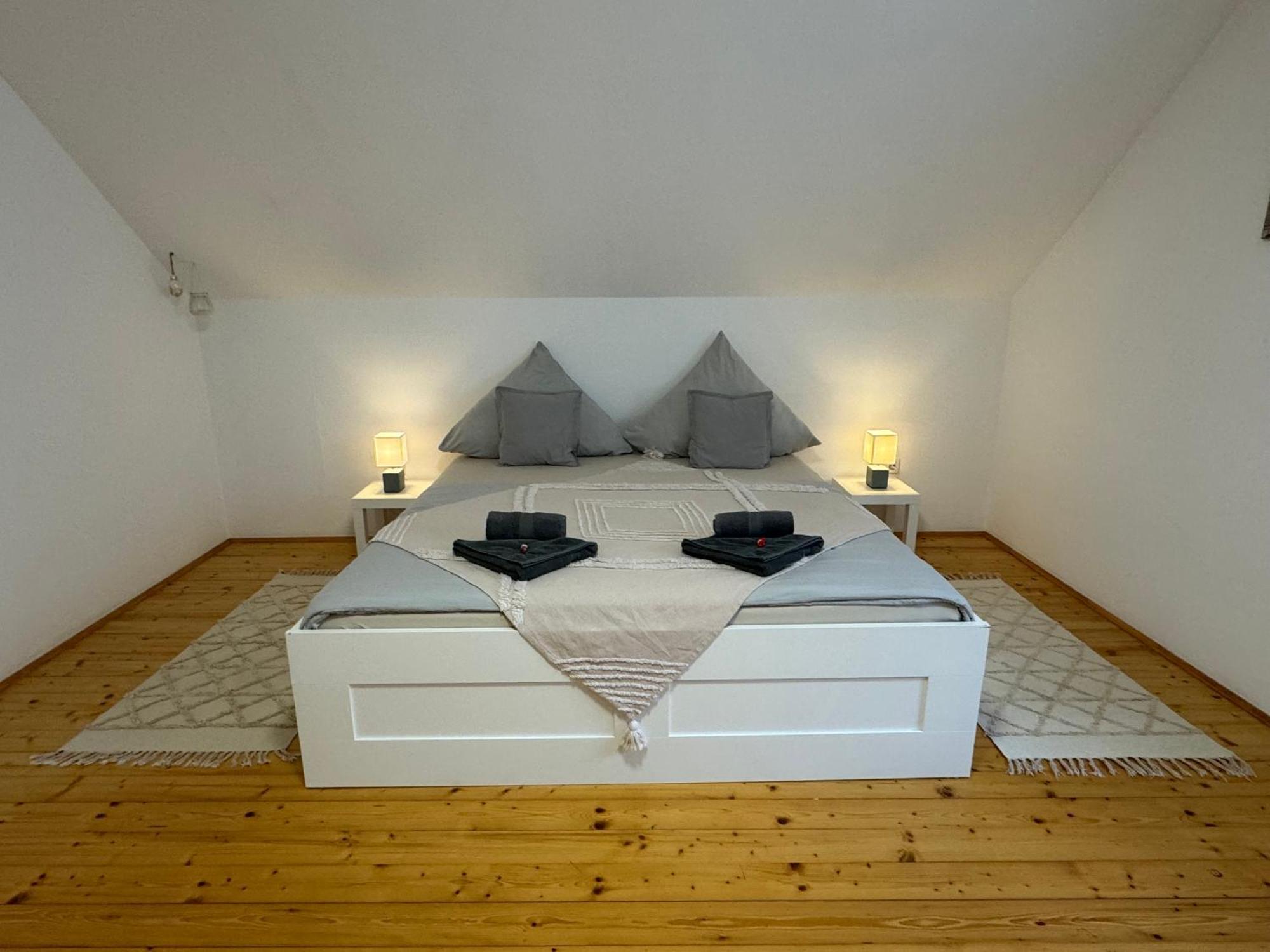 Appartement Fewo Boho 110 Qm Mit Bergblick 3 Min Bahnhof à Laufen Extérieur photo