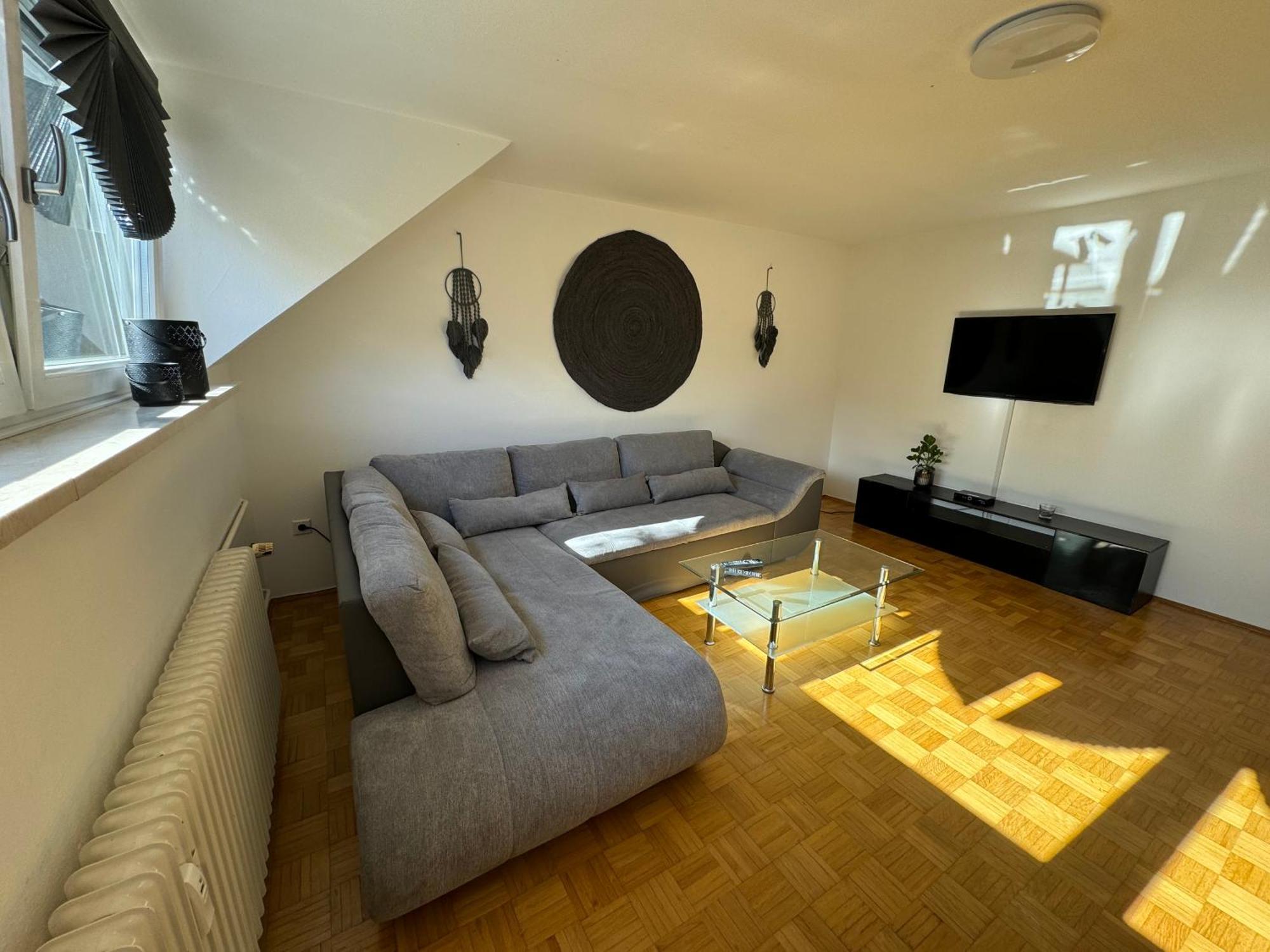 Appartement Fewo Boho 110 Qm Mit Bergblick 3 Min Bahnhof à Laufen Extérieur photo