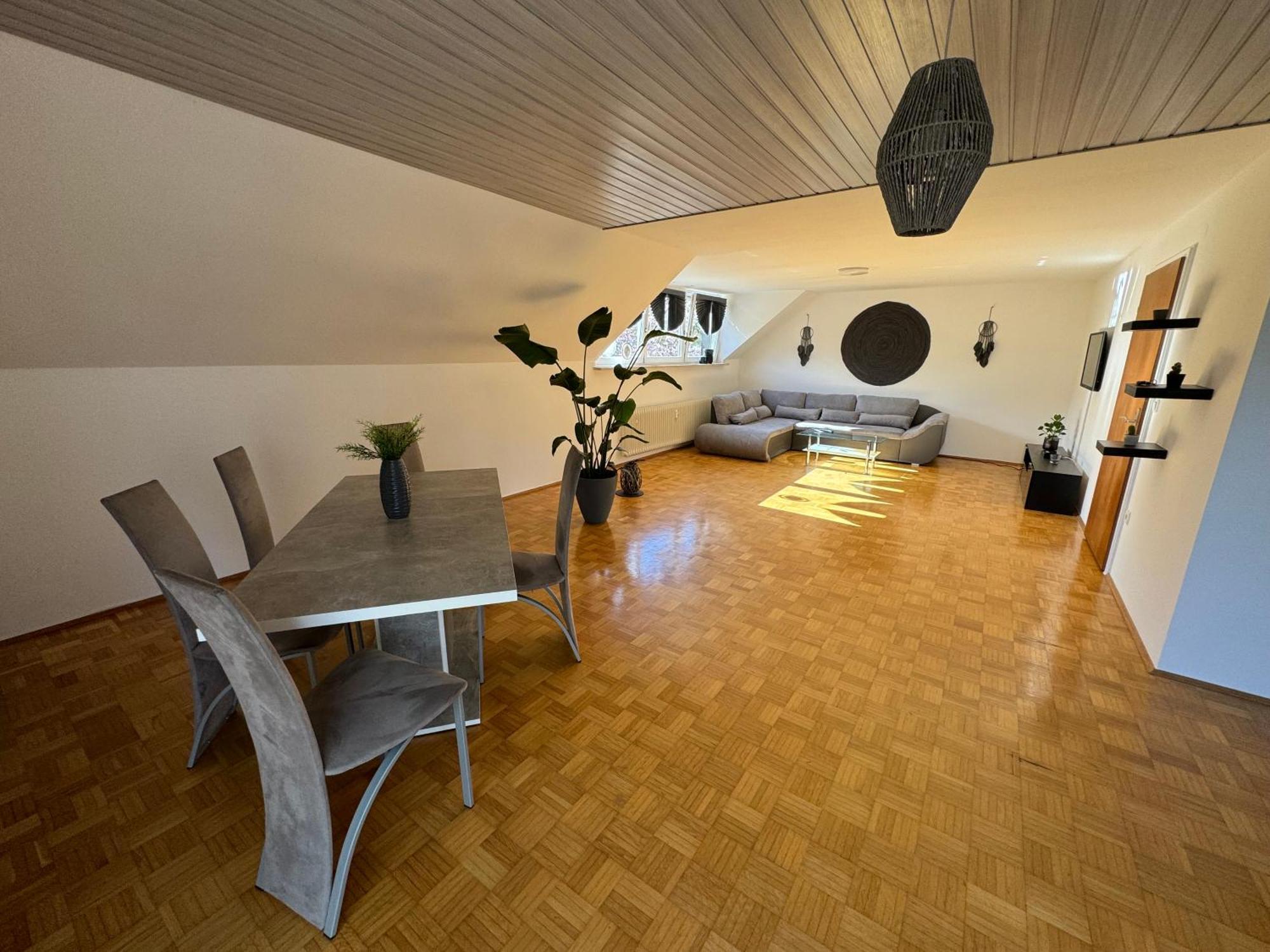 Appartement Fewo Boho 110 Qm Mit Bergblick 3 Min Bahnhof à Laufen Extérieur photo